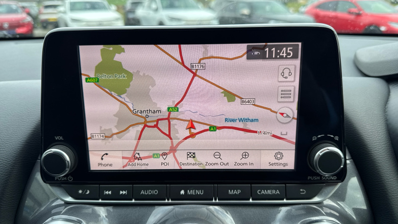 Nissan Juke 1.0 DiG-T 114 N-Connecta 5dr DCT Petrol Hatchback